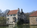 800px-Wasserschloss_haus_dellwig.PAL auf 640x480.jpg